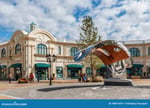 Mc Arthur Glen Designer Outlet Vancouver Airport - Thumbnail 7