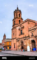 Plaza La Huerta - Thumbnail 2