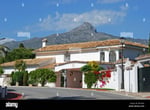 Plaza Villa Nueva - Thumbnail 2