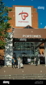 Plaza Los Portones - Thumbnail 1