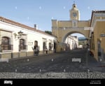 Plaza Ciudad Vieja - Thumbnail 4