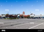 Lake Harbour Village - Thumbnail 6