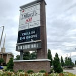 Cross Rhodes Shopping Center - Thumbnail 4