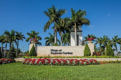 Pembroke Pines, FL shopping district