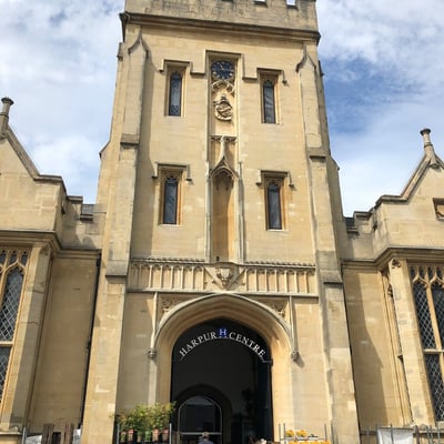 Bedford, BDF shopping district