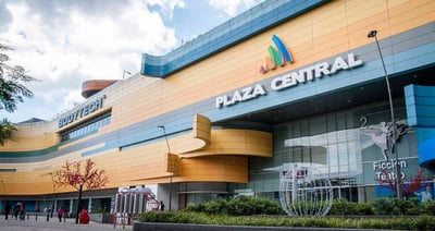 Centro Comercial Plaza Central retail destination