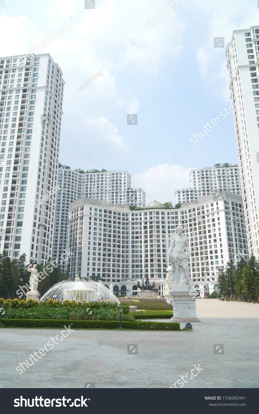 Vincom Mega Mall Times City - Gallery Photo 9 Vincom Mega Mall Times City - Gallery Photo 9