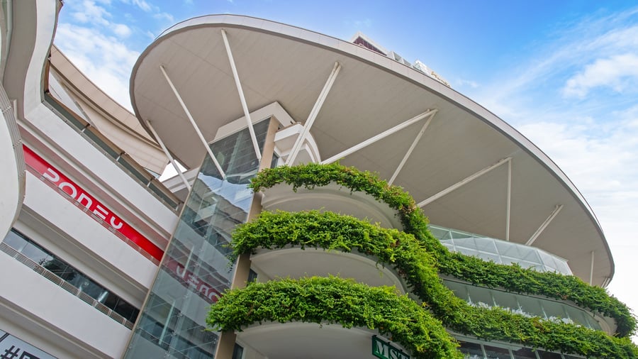 Gurney Paragon Mall - Gallery Photo 7