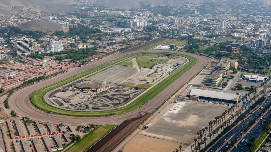 Jockey Plaza - Gallery Photo 1 Jockey Plaza - Gallery Photo 1