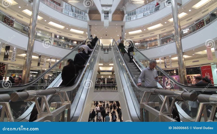 London Shopping Complex - Gallery Photo 5