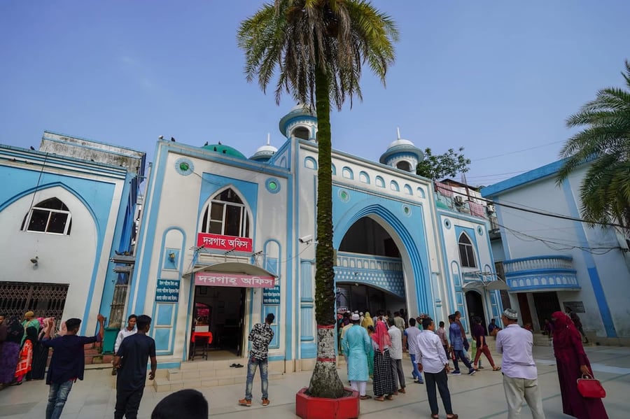 Dargah Gate Shopping Complex - Gallery Photo 1 Dargah Gate Shopping Complex - Gallery Photo 1