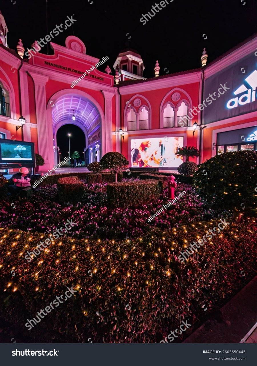 Florentia Village Shanghai - Gallery Photo 6