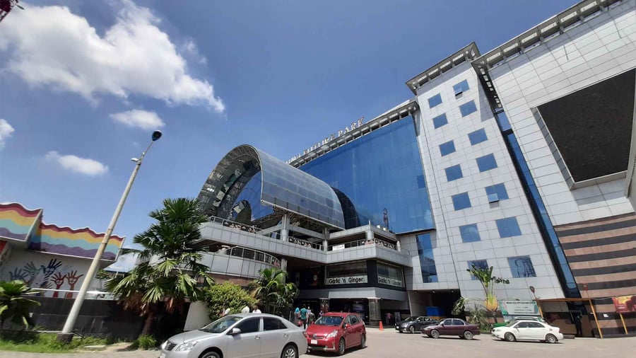 One Stop Shopping Mall - Gallery Photo 1 One Stop Shopping Mall - Gallery Photo 1