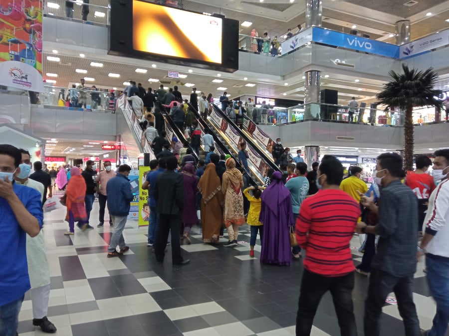 One Stop Shopping Mall - Gallery Photo 5