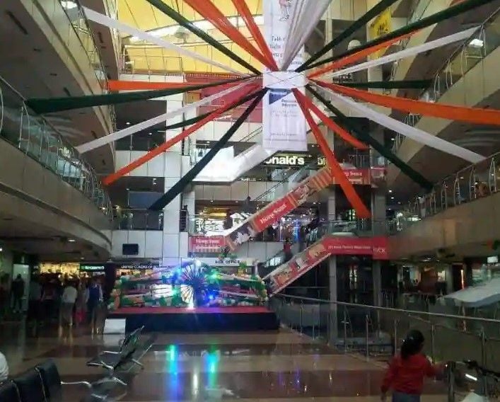 The Crown Mall & Residency - Gallery Photo 7