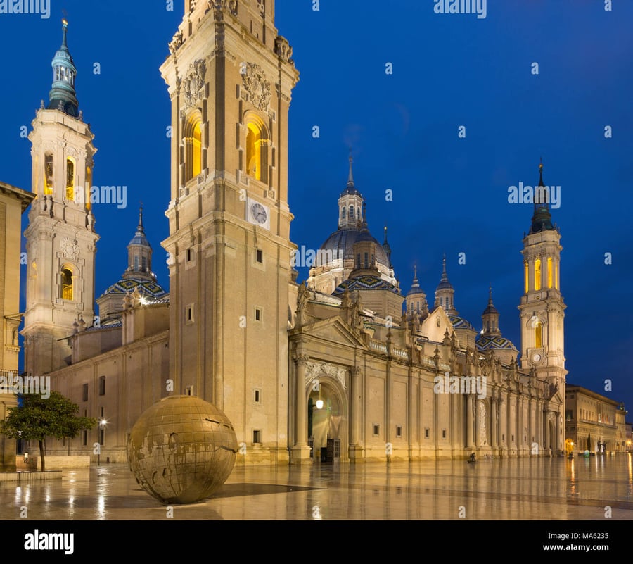 Plaza Ma. Del Pilar - Gallery Photo 2