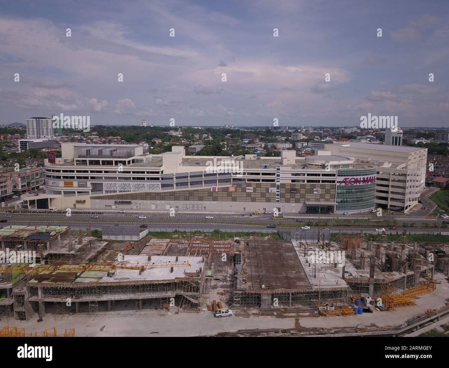Aeon Mall Kuching Central - Gallery Photo 4