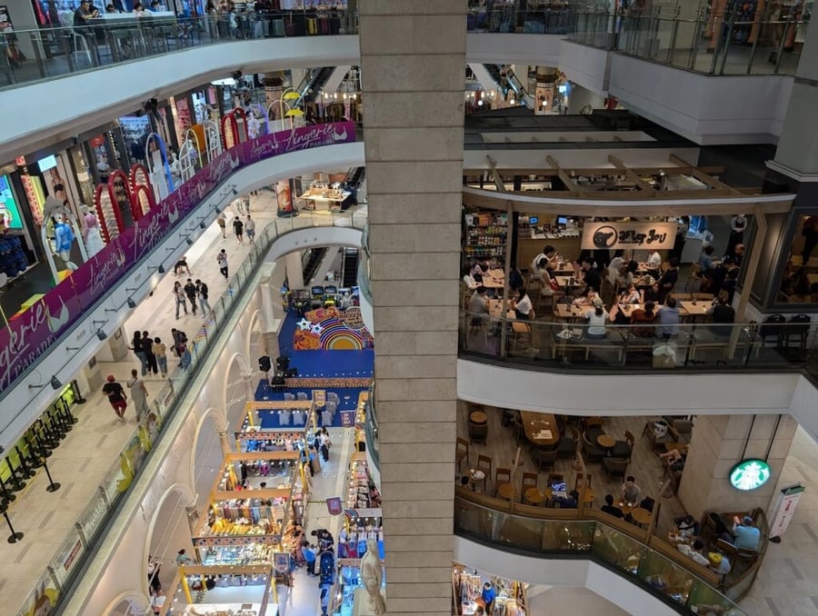Terminal 21 Asok (Pier 21) - Gallery Photo 7