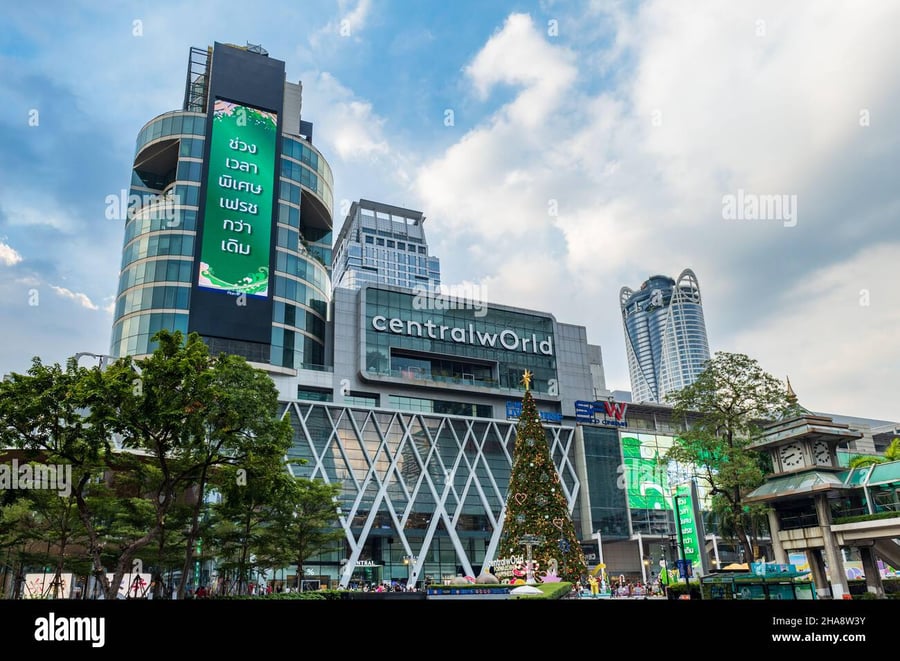 London Shopping Complex - Gallery Photo 9