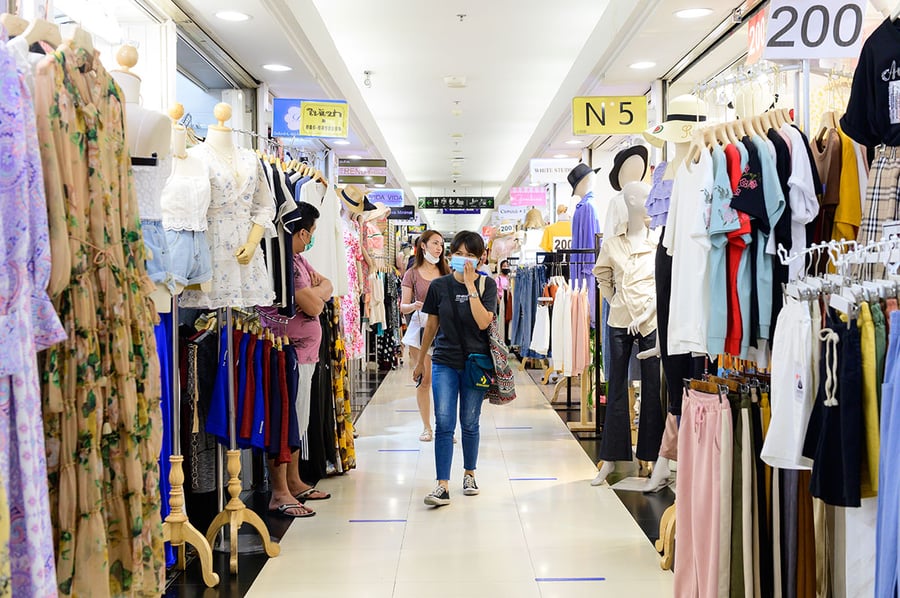 Platinum Mall - Gallery Photo 1