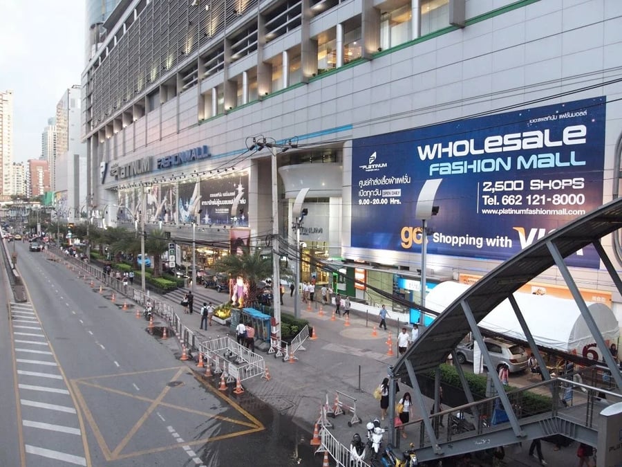 Platinum Mall - Gallery Photo 4
