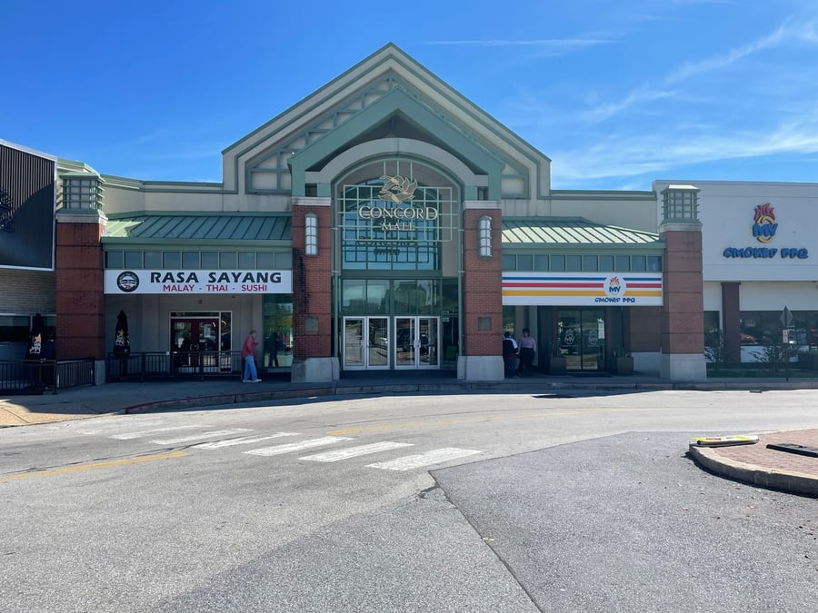 Concord Plaza Mall - Gallery Photo 4
