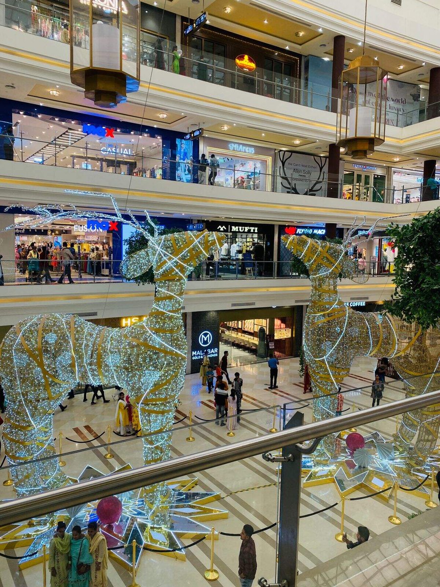 Phoenix United Mall - Gallery Photo 2 Phoenix United Mall - Gallery Photo 2