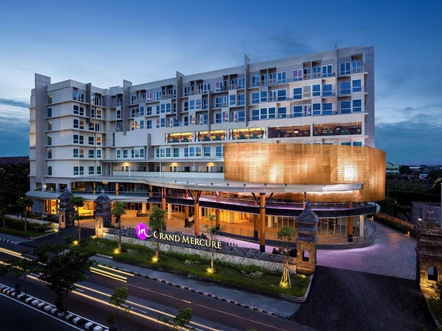 Adi Sucipto Mall - Gallery Photo 4