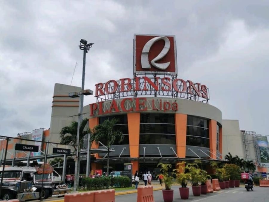 Robinsons Place Lipa - Gallery Photo 2 Robinsons Place Lipa - Gallery Photo 2