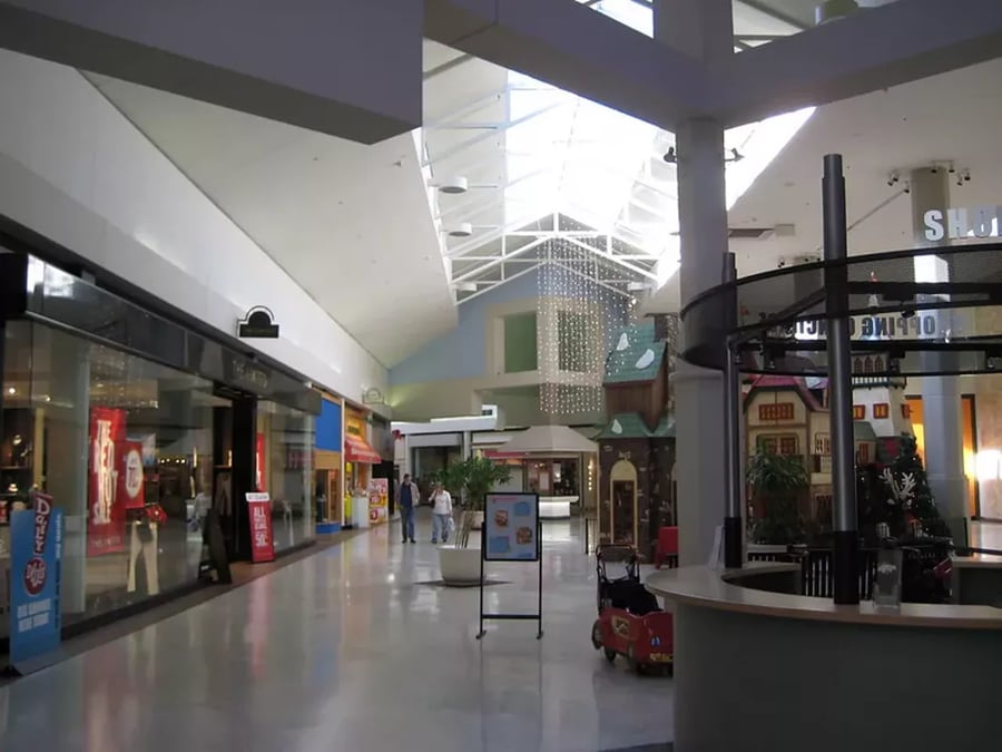 Garrison Shopping Centre - Gallery Photo 4