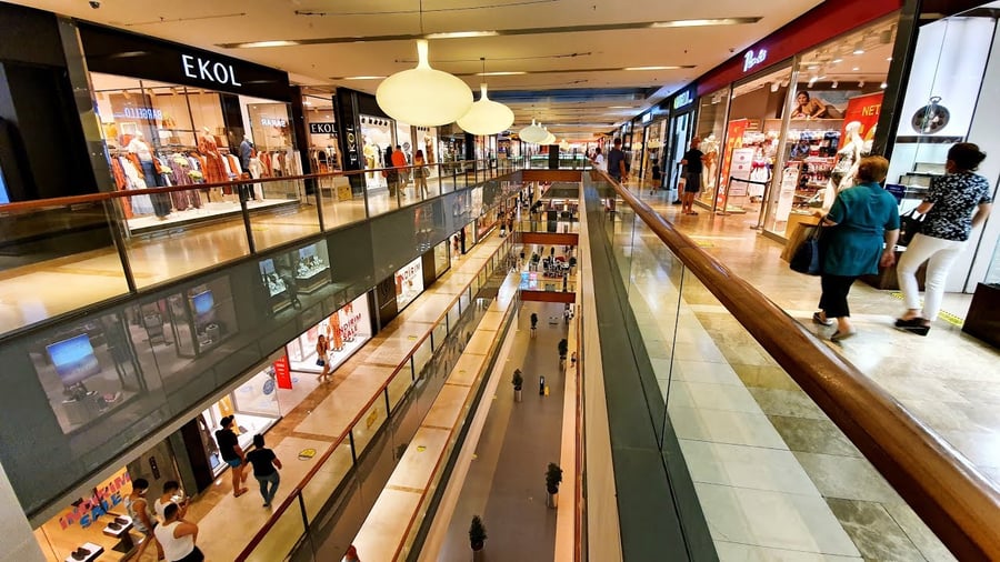 Shemall Shopping Center - Gallery Photo 5