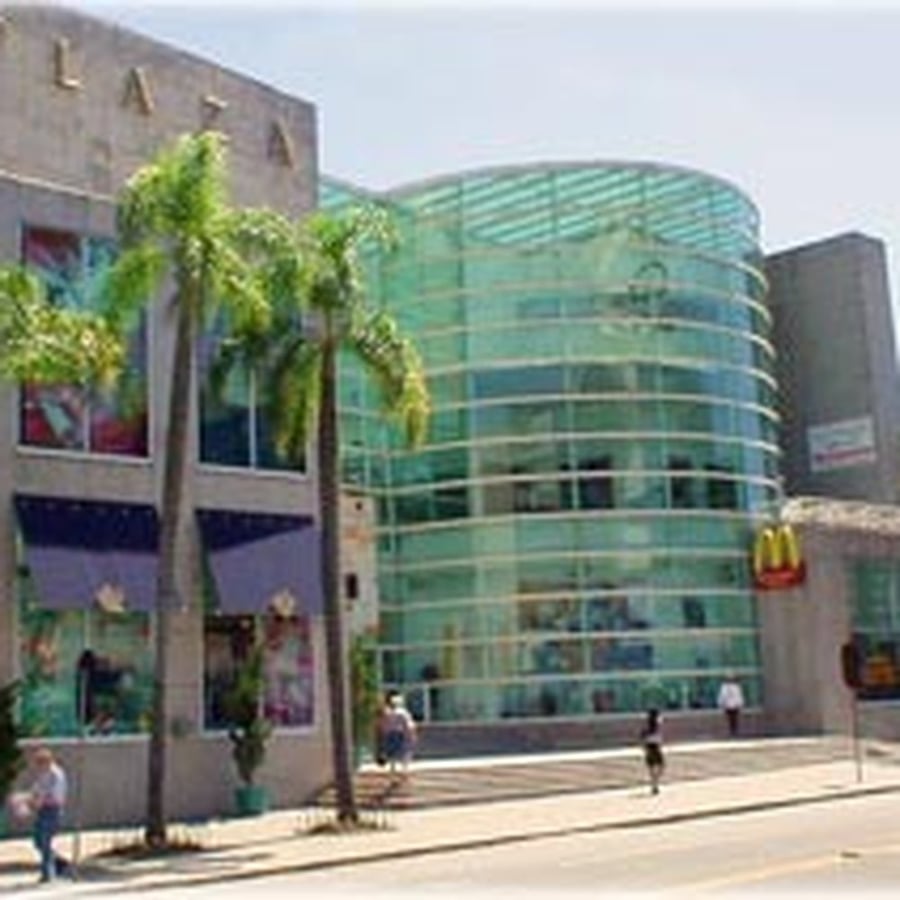 Shopping Crystal - Gallery Photo 16 Shopping Crystal - Gallery Photo 16