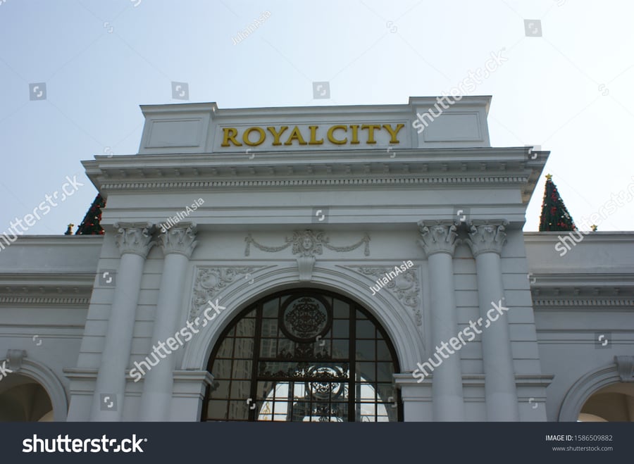 Vincom Mega Mall Royal City - Gallery Photo 8