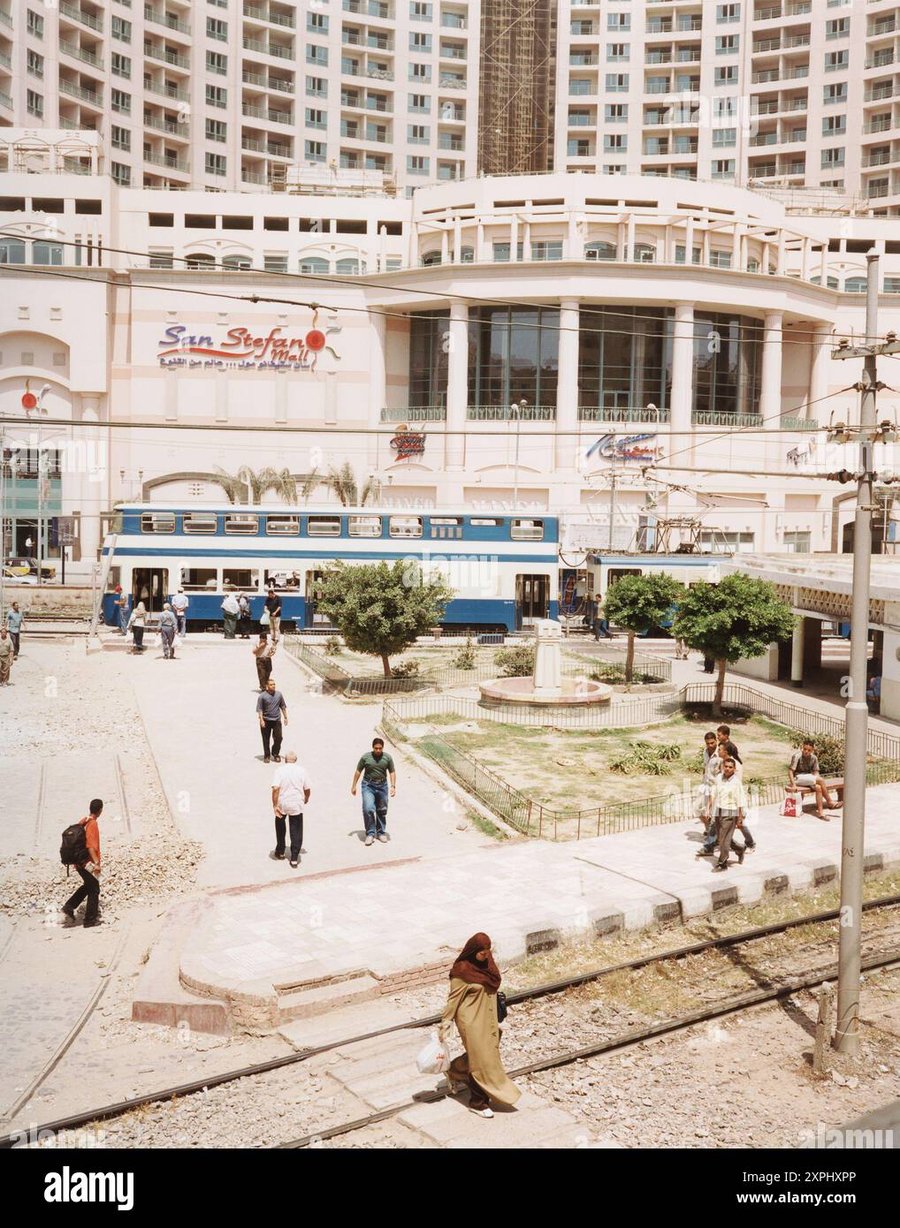 Golden Square Mall - Gallery Photo 3