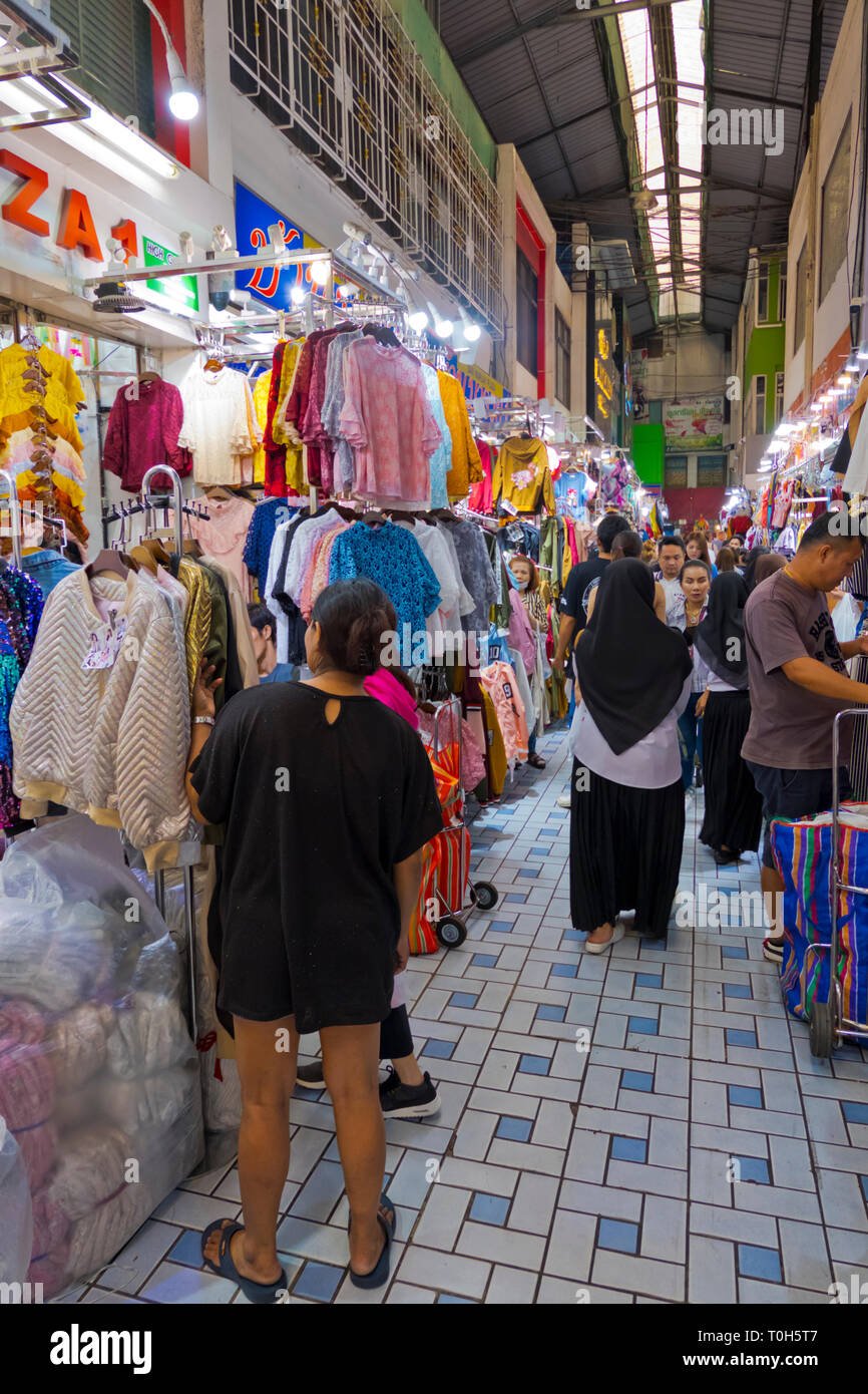 Pratunam Market - Gallery Photo 5