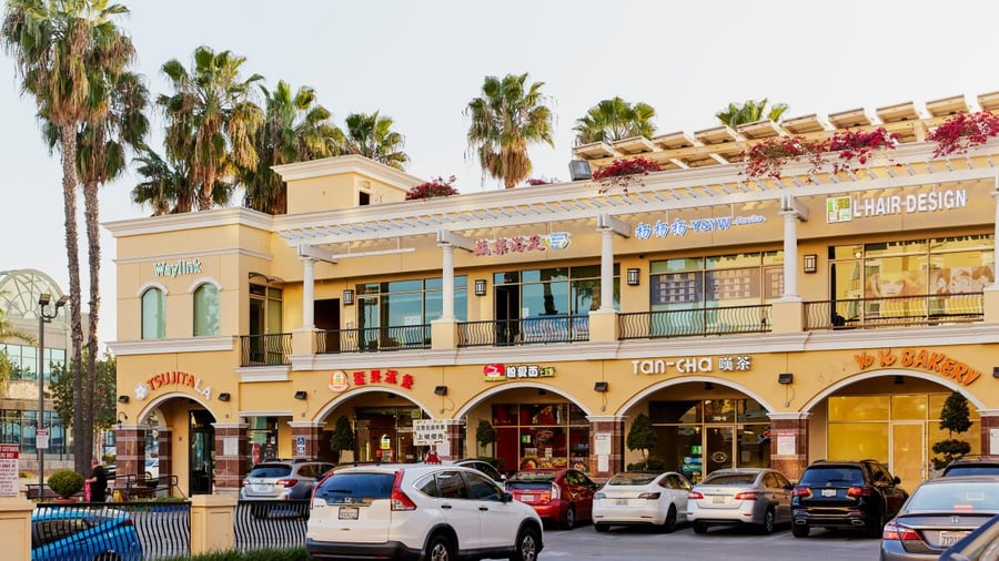 Fantan Plaza - Gallery Photo 2