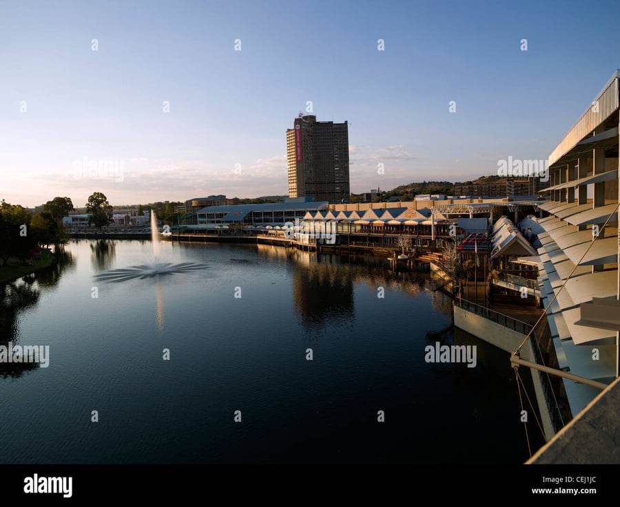 Loch Logan Waterfront - Gallery Photo 7