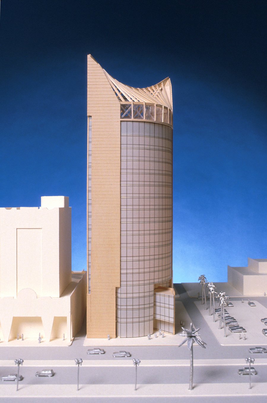 Raden Commercial Center - Gallery Photo 6