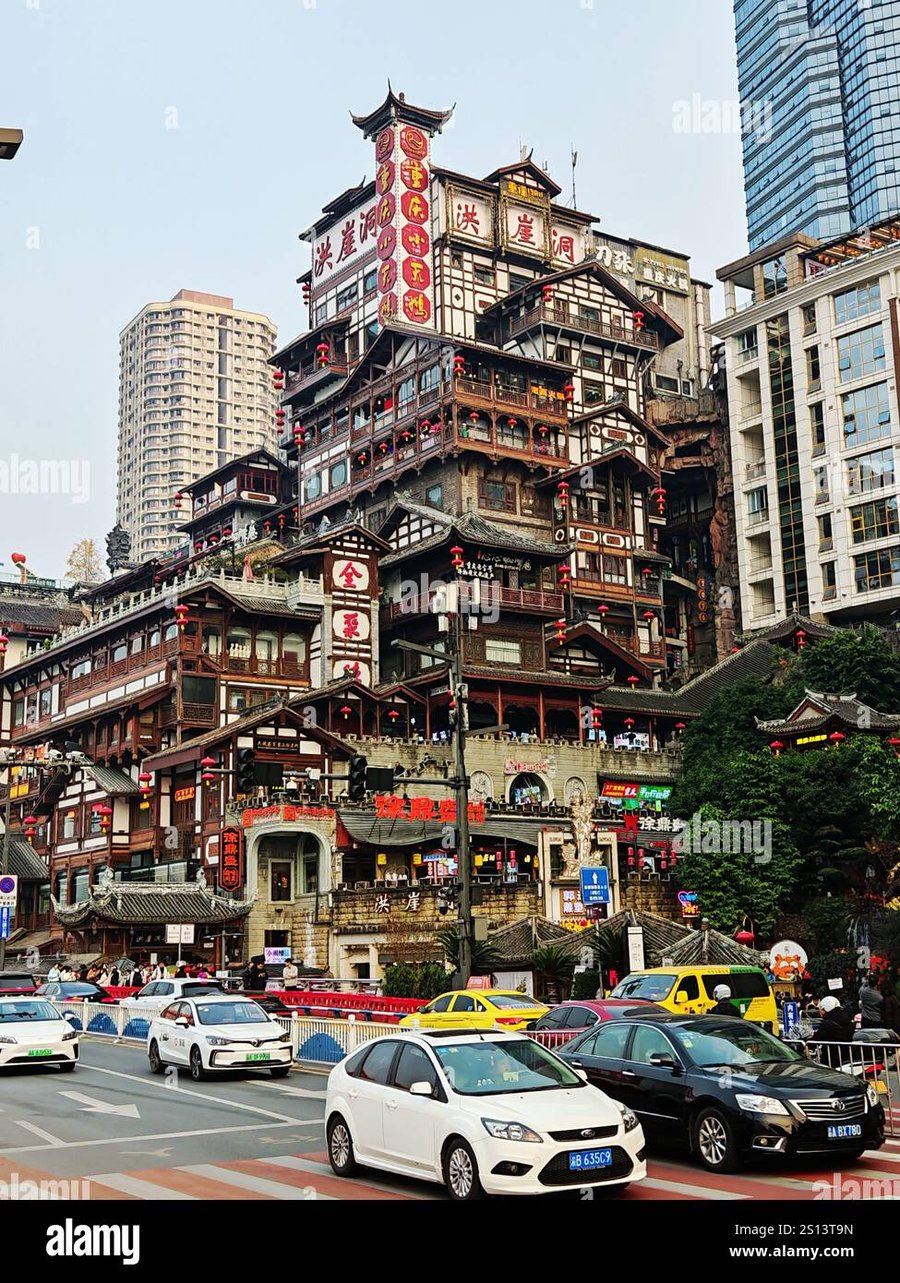 Hongya Cave - Gallery Photo 3