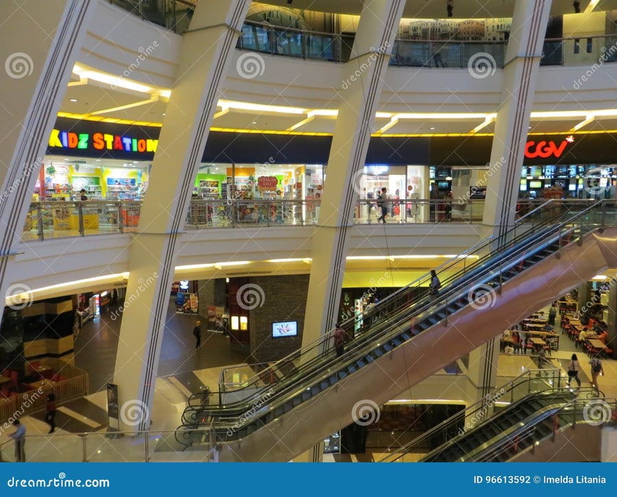 Pacific Place Mall - Gallery Photo 3 Pacific Place Mall - Gallery Photo 3