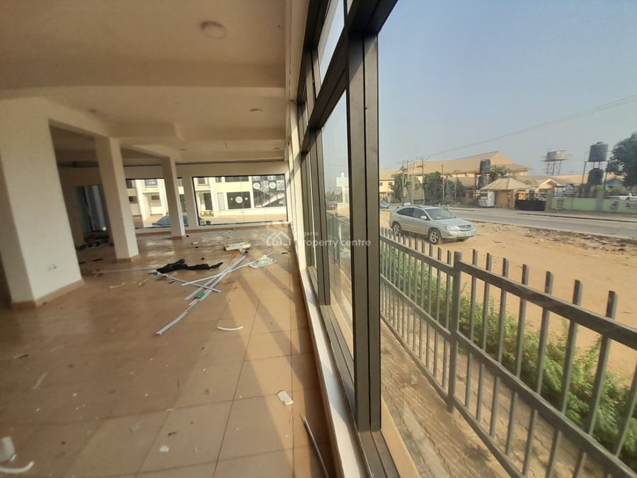 Kubwa Mall - Gallery Photo 4