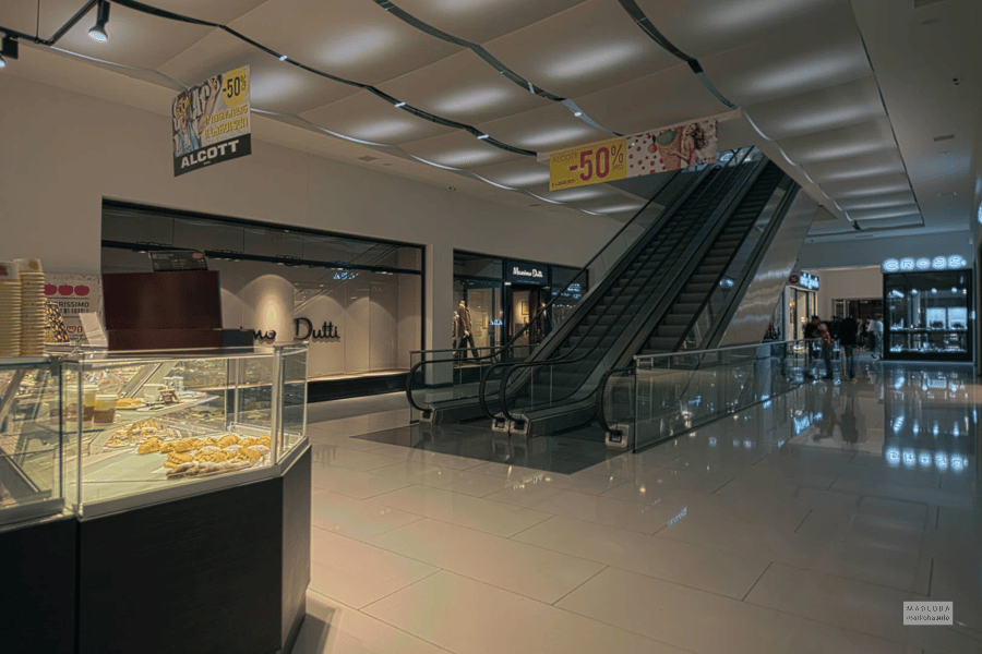 Merani Shopping Gallery - Gallery Photo 5