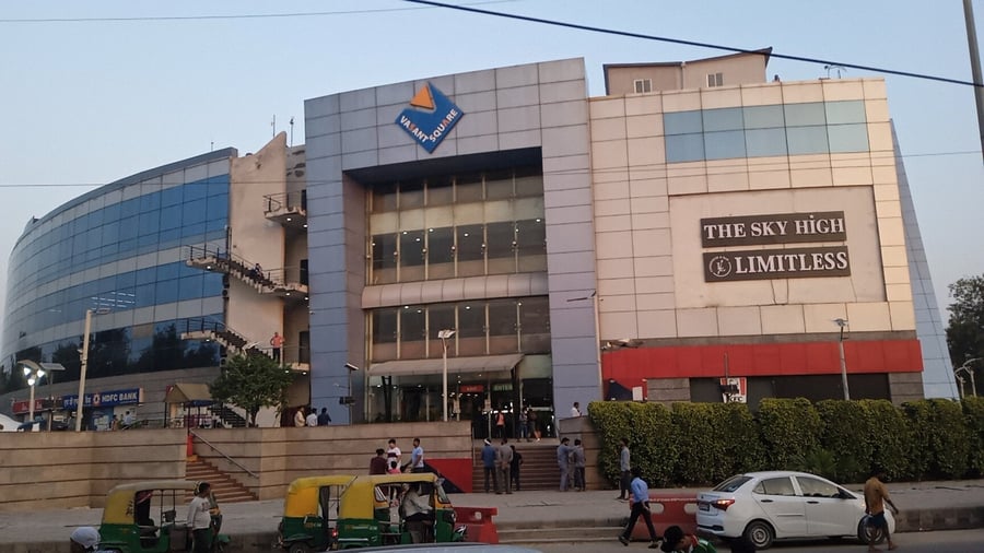 Jamalpur Shopping Complex - Gallery Photo 1 Jamalpur Shopping Complex - Gallery Photo 1
