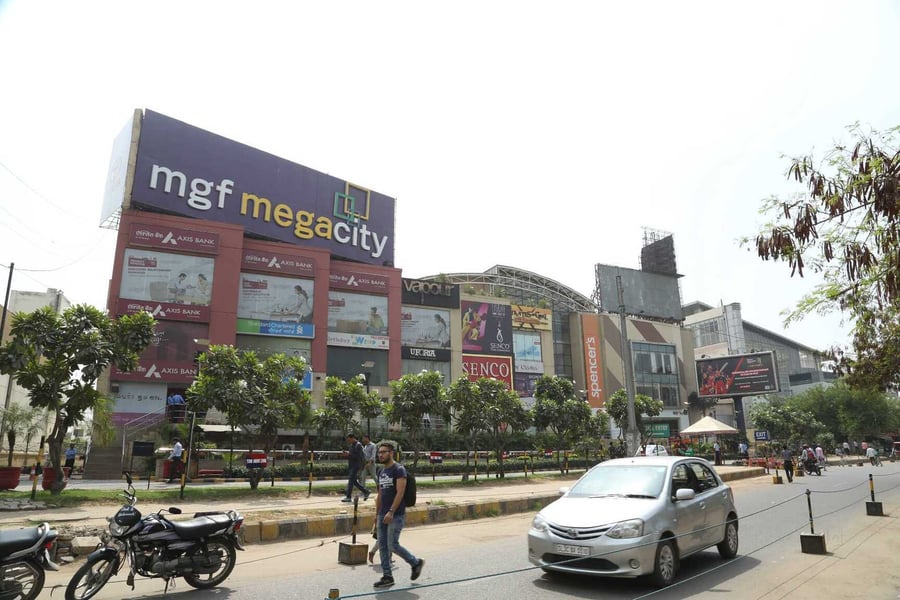 Jamalpur Shopping Complex - Gallery Photo 5 Jamalpur Shopping Complex - Gallery Photo 5