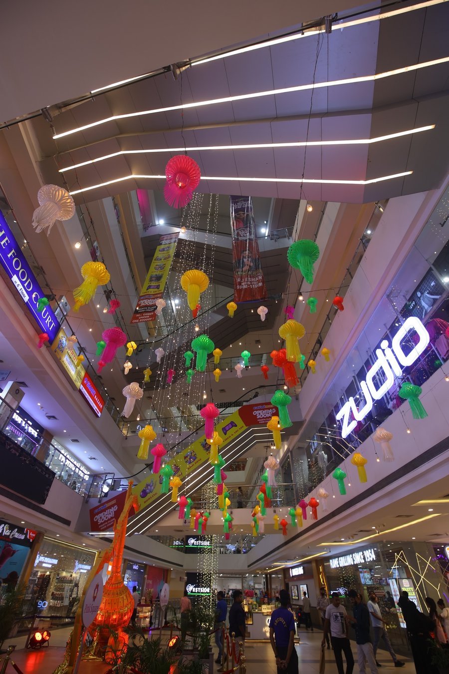 Pink Square Mall - Gallery Photo 10 Pink Square Mall - Gallery Photo 10