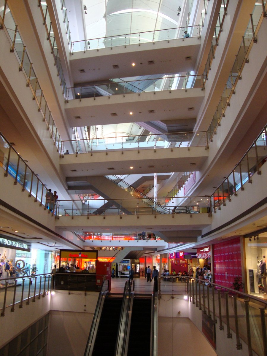Pink Square Mall - Gallery Photo 14 Pink Square Mall - Gallery Photo 14