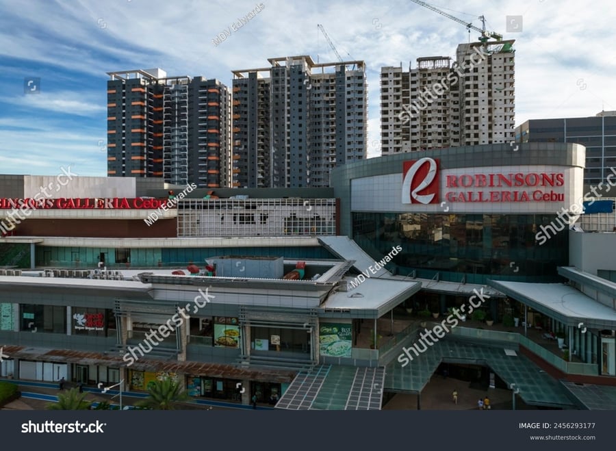 Robinsons Colon - Gallery Photo 9