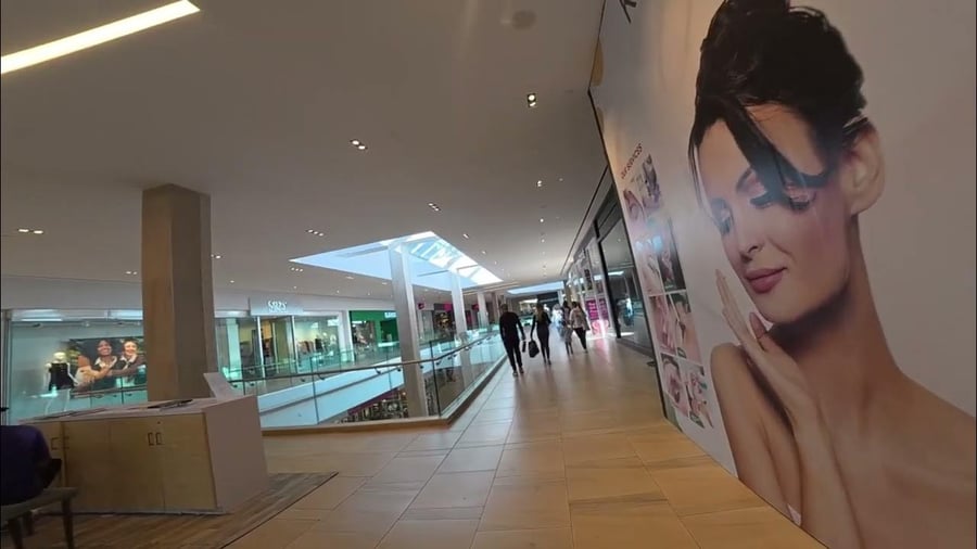 Cf Londonderry Mall - Gallery Photo 4