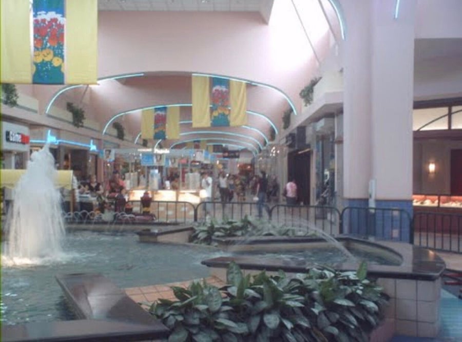 Plaza Hatillo - Gallery Photo 1 Plaza Hatillo - Gallery Photo 1