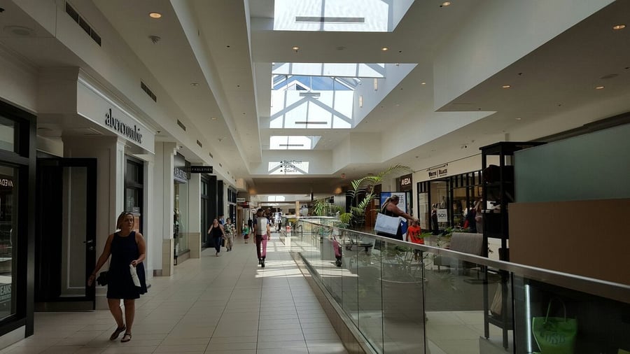 Kenwood Towne Centre - Gallery Photo 9